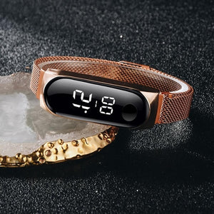 Luxury Digital LED Women Magnetic Watches Ladies Rose Gold Dress Bracelet Clock Quartz Wristwatch relogio feminino