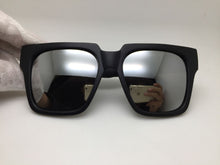 Load image into Gallery viewer, Matte Black Over Size Square Sunglasses **UV400 Protection
