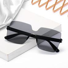Load image into Gallery viewer, Vintage Oversize Square Luxury Sunglasses (15 colors available)
